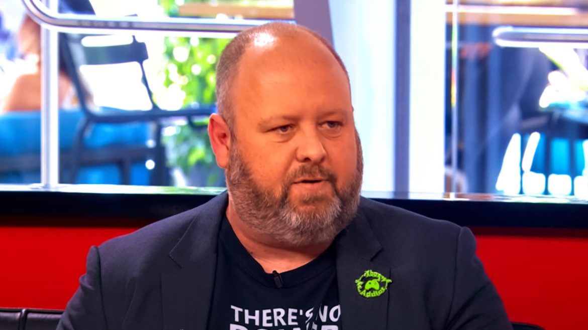 Aaron Greenberg Pixelarab