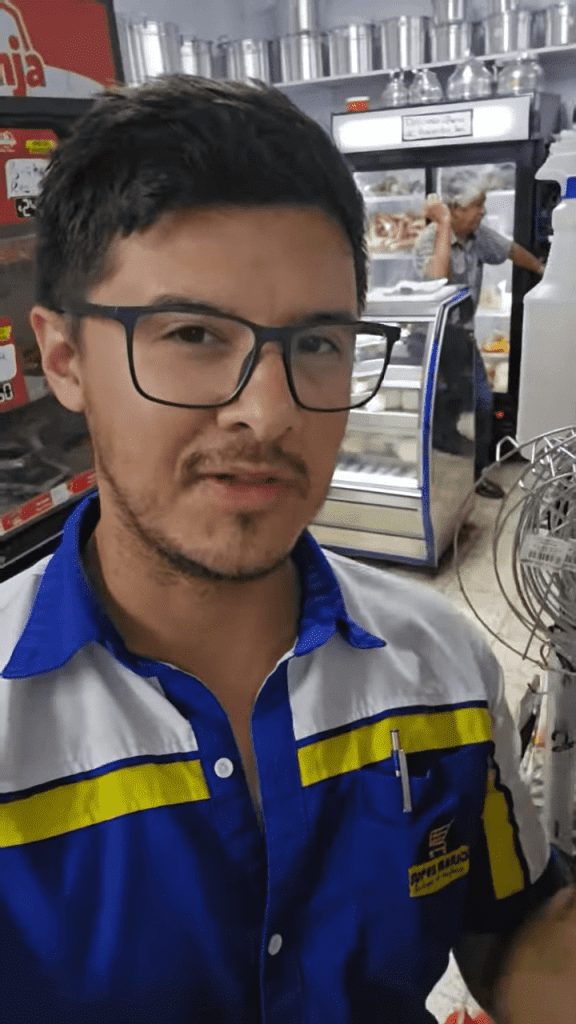 سوبر ماركت "سوبر ماريو" يتحدى نينتندو ويفوز 6 videoframe 2692