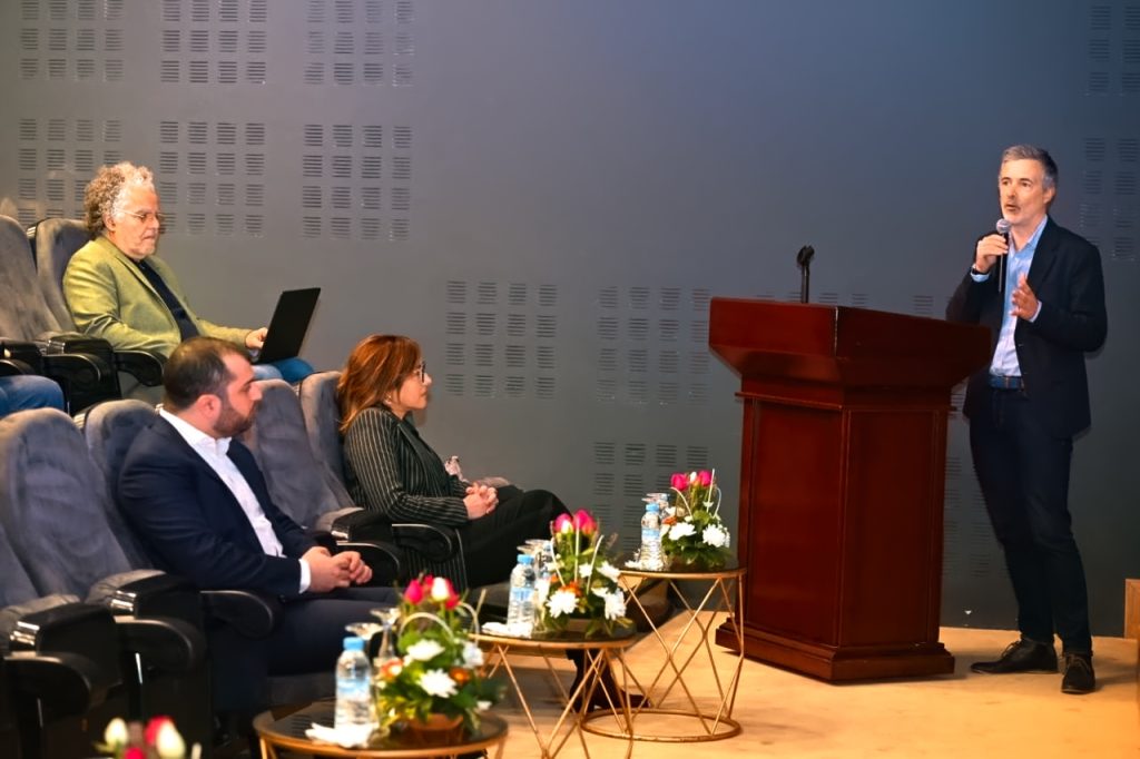 597733445 122160566750684597 6822732431925781332 N