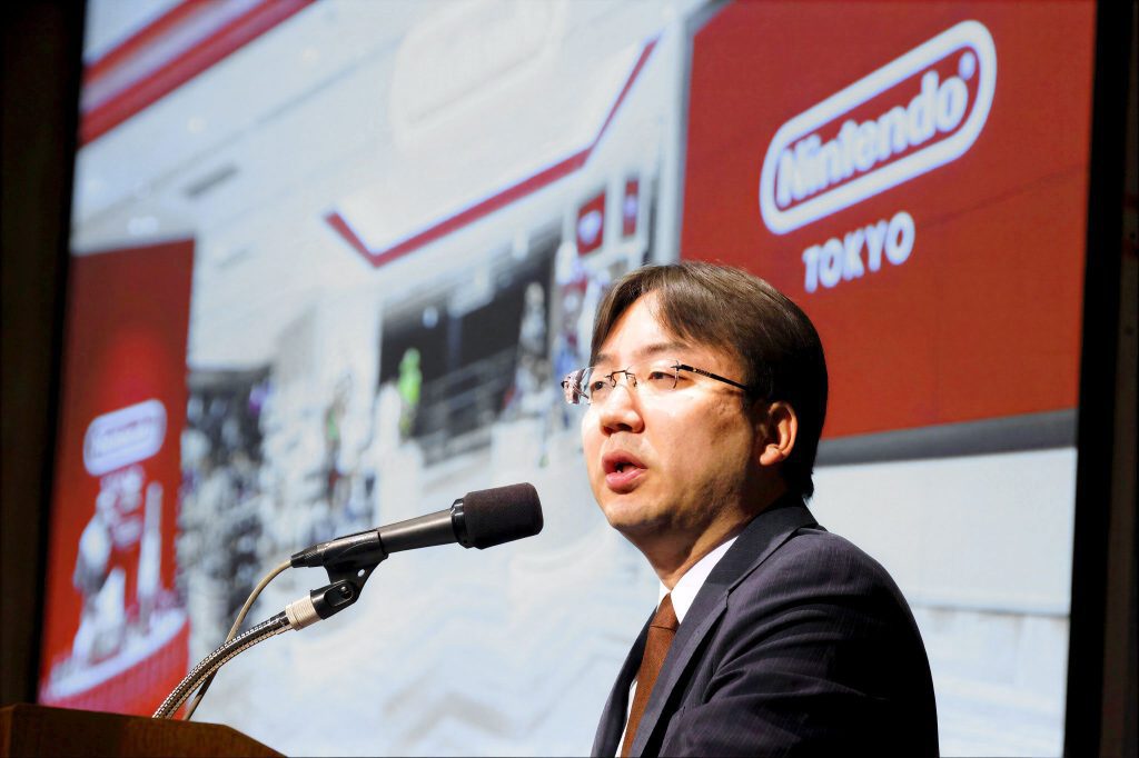 أعلنت Nintendo رفع الرواتب الأساسية لموظفيها بنسبة 10% وفق تصريحات رئيس الشركة شونتارو فوروكاوا خلال اجتماع المساهمين، في خطوة تهدف للحفاظ على المواهب واستقرار فرق التطوير.